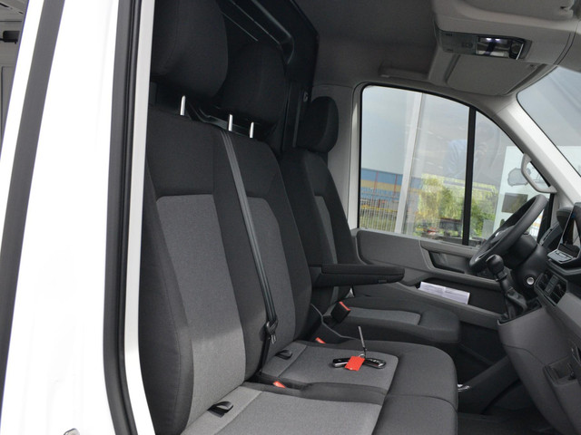 Volkswagen Crafter Bedrijfswagens 30 2.0TDi 140pk Trendline L3H2 338653