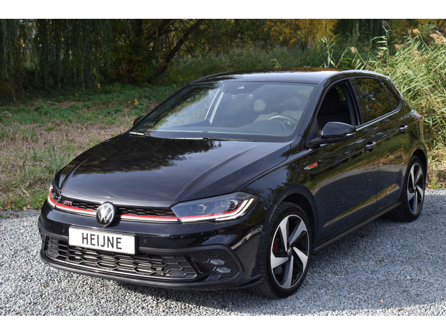 Volkswagen Polo 2.0 TSI GTI TSI 210PK DSG GTI-SPORT IQ-LIGHT PDC CARPLAY