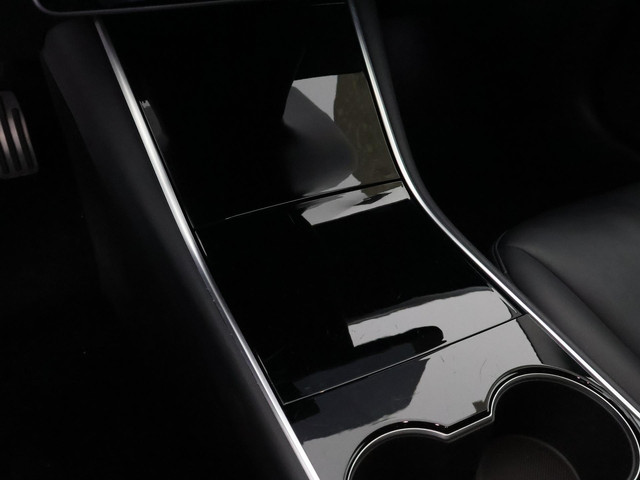 Tesla Model 3 Long Range AWD 75 kWh (351 PK) 500 km actieradius | ACCU 90% | Navigatie | Panoramadak | Stoelverwarming | Leder |