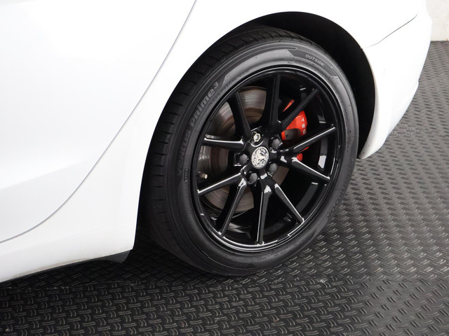 Tesla Model 3 Long Range AWD 75 kWh (351 PK) 500 km actieradius | ACCU 90% | Navigatie | Panoramadak | Stoelverwarming | Leder |