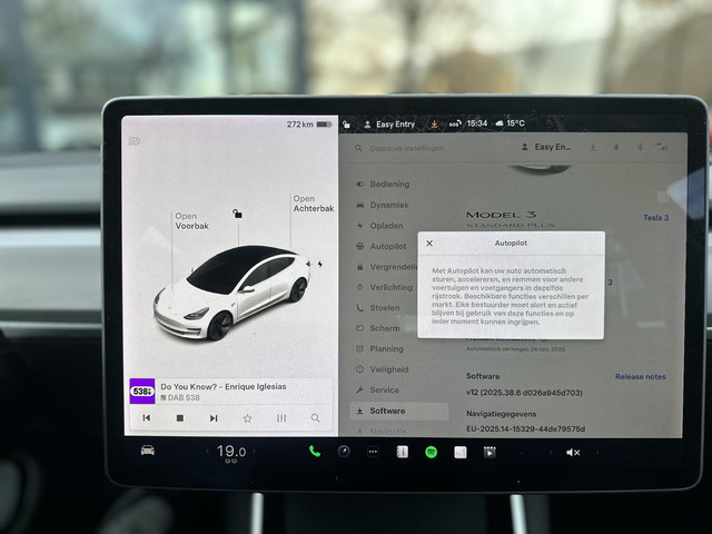 Tesla Model 3 Standard RWD Plus 60 kWh AUTOPILOT | AFNEEMBARE TREKHAAK | RIJKLAAR GELEVERD MET 12 MND BOVAG GARANTIE