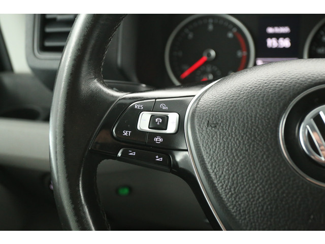 Volkswagen Crafter 2.0 TDI L3H3 | 177PK | 3500kg | Trekh | Aut. | Airco | 3-Zits | Cruise | Camera | Stoel Stuurverw. | Carplay | Parkeersens.