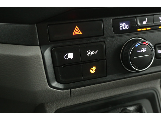 Volkswagen Crafter 2.0 TDI L3H3 | 177PK | 3500kg | Trekh | Aut. | Airco | 3-Zits | Cruise | Camera | Stoel Stuurverw. | Carplay | Parkeersens.