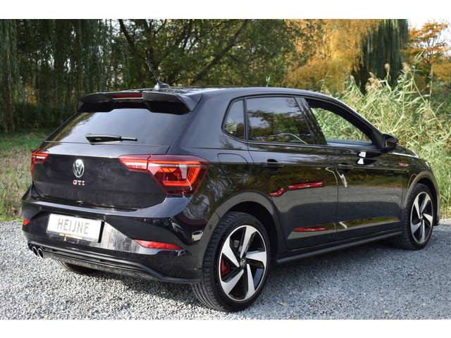 Volkswagen Polo 2.0 TSI GTI TSI 210PK DSG GTI-SPORT IQ-LIGHT PDC CARPLAY