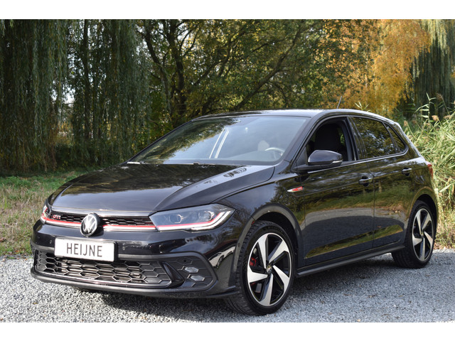 Volkswagen Polo 2.0 TSI GTI TSI 210PK DSG GTI-SPORT IQ-LIGHT PDC CARPLAY