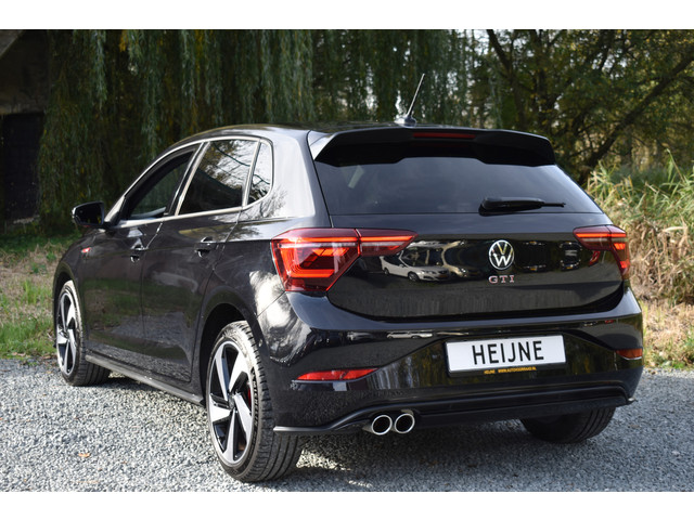 Volkswagen Polo 2.0 TSI GTI TSI 210PK DSG GTI-SPORT IQ-LIGHT PDC CARPLAY
