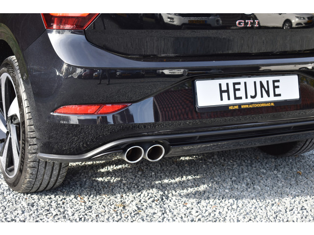 Volkswagen Polo 2.0 TSI GTI TSI 210PK DSG GTI-SPORT IQ-LIGHT PDC CARPLAY