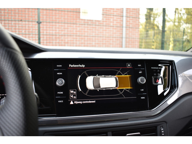 Volkswagen Polo 2.0 TSI GTI TSI 210PK DSG GTI-SPORT IQ-LIGHT PDC CARPLAY
