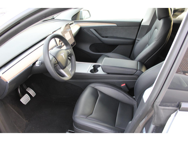 Tesla Model Y Performance AWD 75 kWh 456 PK 21 LMV PANODAK LEER 1e EIG