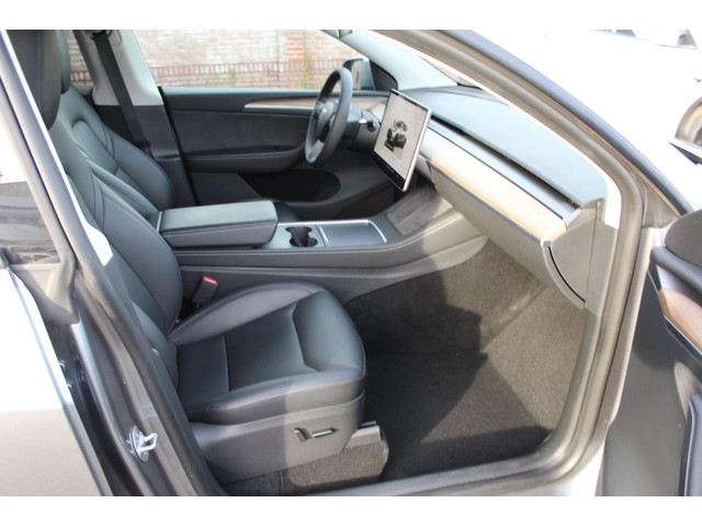 Tesla Model Y Performance AWD 75 kWh 456 PK 21 LMV PANODAK LEER 1e EIG