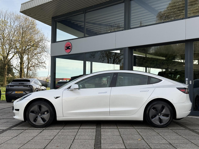Tesla Model 3 Autr. Range Plus | Autopilot | Panorama | Leder |