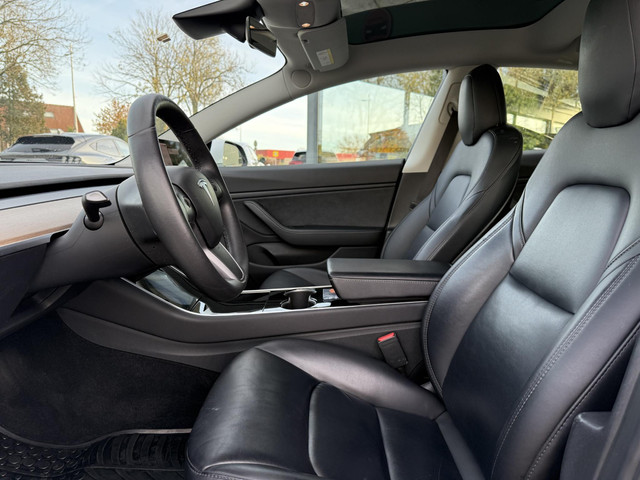 Tesla Model 3 Autr. Range Plus | Autopilot | Panorama | Leder |