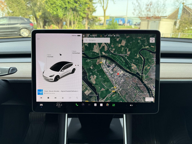 Tesla Model 3 Autr. Range Plus | Autopilot | Panorama | Leder |