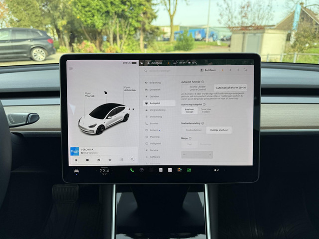 Tesla Model 3 Autr. Range Plus | Autopilot | Panorama | Leder |