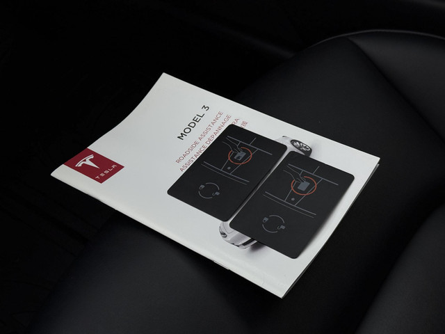 Tesla Model 3 Autr. Range Plus | Autopilot | Panorama | Leder |