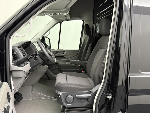 Volkswagen Crafter 2.0TDI 177PK DSG Automaat L3H3 Highline | Navigatie | Airco | Cruise | Camera | 3000Kg Trekhaak