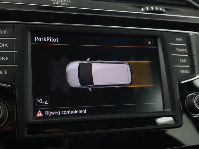 Volkswagen Touran 1.4 TSI 150 PK DSG AUT. 7-PERSOONS HIGHLINE + TREKHAAK | APPLE CARPLAY | STOELVERWARMING