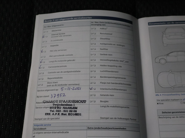 Volkswagen Touran 1.4 TSI 150 PK DSG AUT. 7-PERSOONS HIGHLINE + TREKHAAK | APPLE CARPLAY | STOELVERWARMING