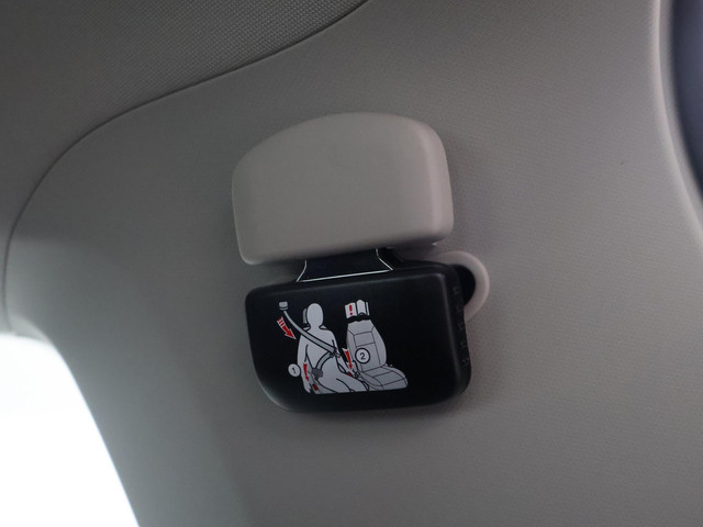 Volkswagen Touran 1.4 TSI 150 PK DSG AUT. 7-PERSOONS HIGHLINE + TREKHAAK | APPLE CARPLAY | STOELVERWARMING