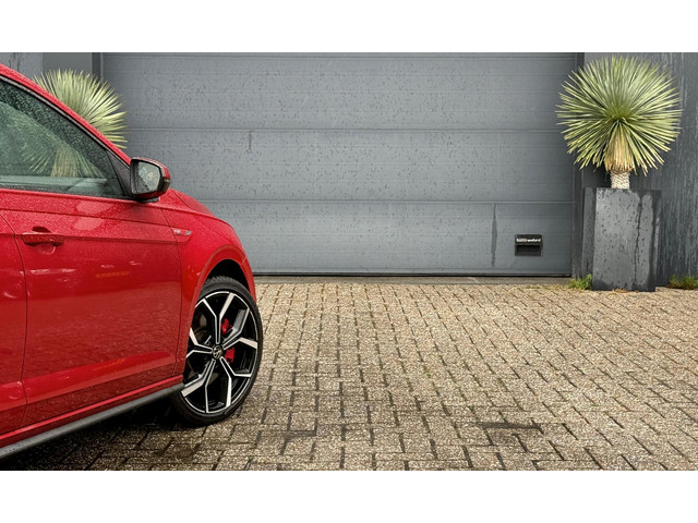 Volkswagen Polo 2.0 TSI GTI Pano Automaat IQ-Light Virtual Cockpit