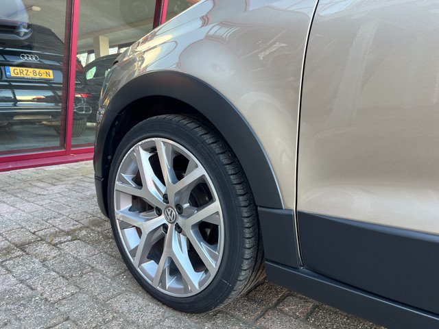 Volkswagen Polo 1.2 TSI Highline | Cross Polo | CC | Stoelverw. | Parkeersensoren |