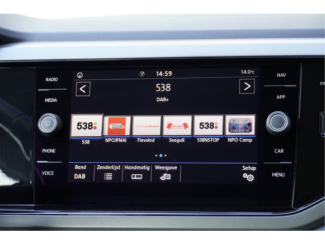 Volkswagen Polo 1.0 TSI 5drs Comfortline BJ2017 Lmv 15 | Led | Navi | App-Connect | Airco | Cruise control | Getint glas | Nw-model!