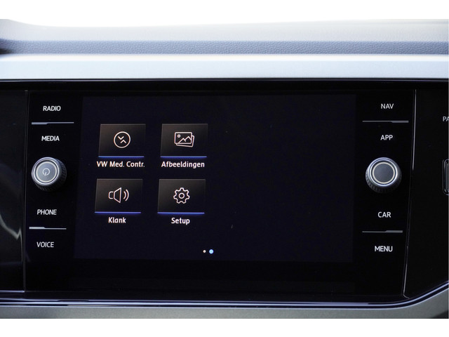 Volkswagen Polo 1.0 TSI 5drs Comfortline BJ2017 Lmv 15 | Led | Navi | App-Connect | Airco | Cruise control | Getint glas | Nw-model!