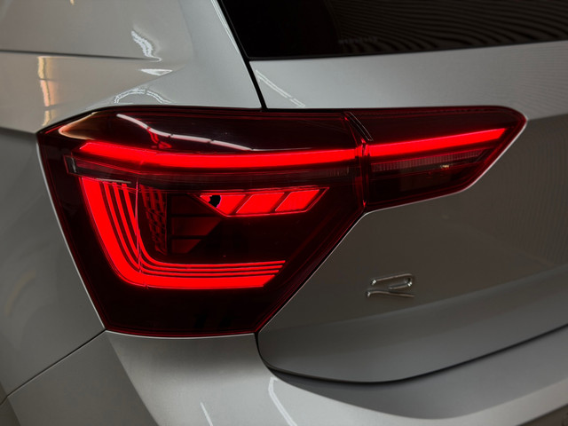 Volkswagen Polo 1.0 TSI R-Line 2022 DSG PANO IQ-LIGHT VIRTUAL CAR-PLAY