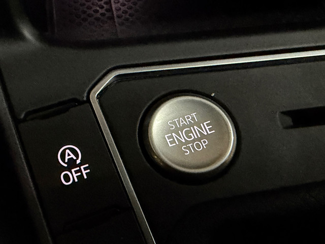 Volkswagen Polo 1.0 TSI R-Line 2022 DSG PANO IQ-LIGHT VIRTUAL CAR-PLAY