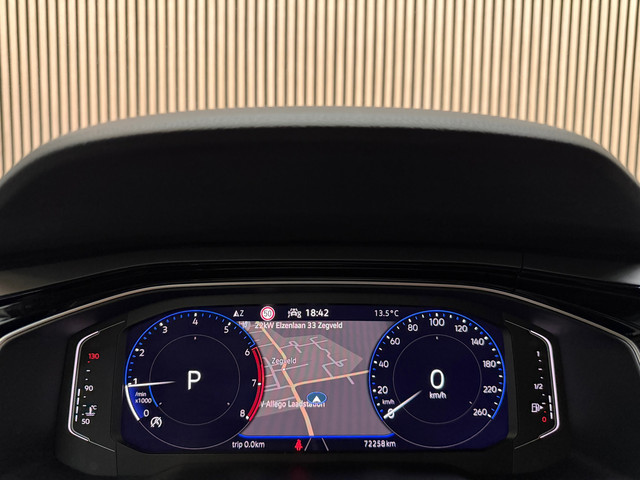 Volkswagen Polo 1.0 TSI R-Line 2022 DSG PANO IQ-LIGHT VIRTUAL CAR-PLAY