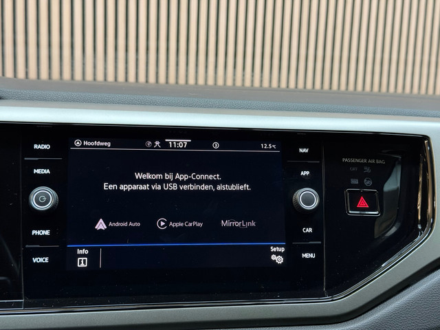 Volkswagen Polo 1.0 TSI R-Line 2020 DSG LED CAMERA CRUISE PDC