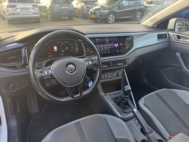 Volkswagen Polo 1.0 TSI Highline Panoramadak Virtual Cockpit CarPlay 17'' LED Koplampen Climate Control ACC