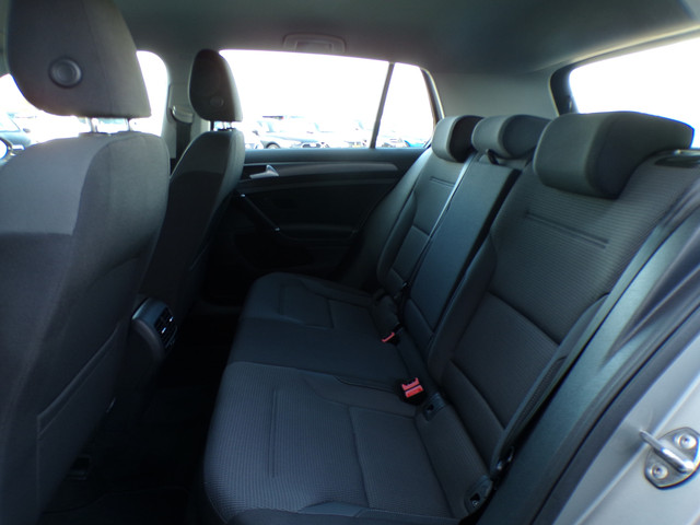 Volkswagen e-Golf E-DITION, SOH 93.5% Full LED Carplay + Android Auto Virtual Cockpit Parkeersensoren V + A