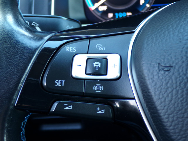 Volkswagen e-Golf E-DITION, SOH 93.5% Full LED Carplay + Android Auto Virtual Cockpit Parkeersensoren V + A