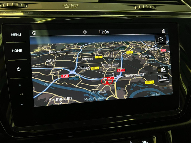 Volkswagen Touran 1.8 TSI Highline R Line 7-pers Pano NL-auto