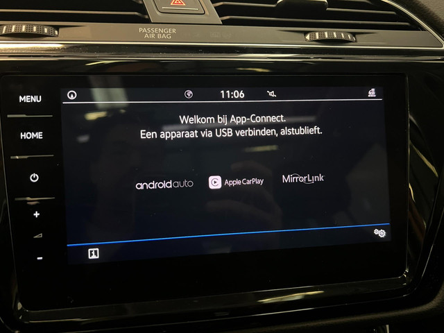 Volkswagen Touran 1.8 TSI Highline R Line 7-pers Pano NL-auto