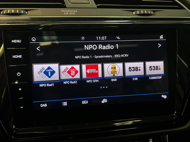 Volkswagen Touran 1.8 TSI Highline R Line 7-pers Pano NL-auto