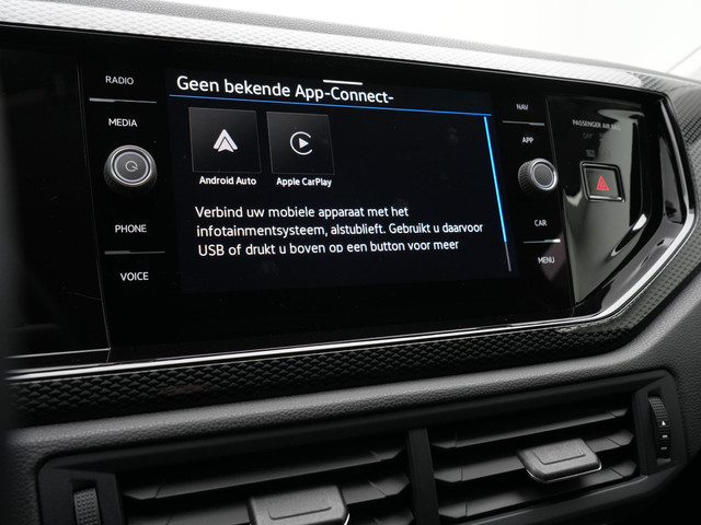 Volkswagen Polo 1.0 TSI 95 pk DSG Life Edition | Navigatie | Stoelverwarming | Parkeersensoren voor achter | Adaptive Cruise