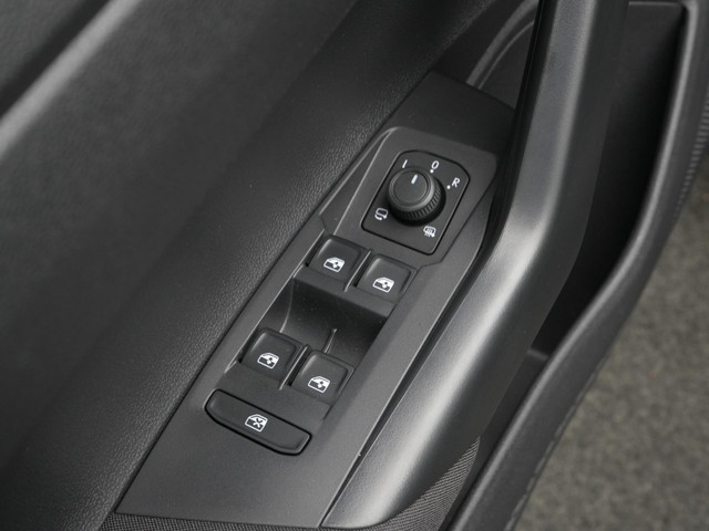 Volkswagen Polo 1.0 TSI 95 pk DSG Life Edition | Navigatie | Stoelverwarming | Parkeersensoren voor achter | Adaptive Cruise