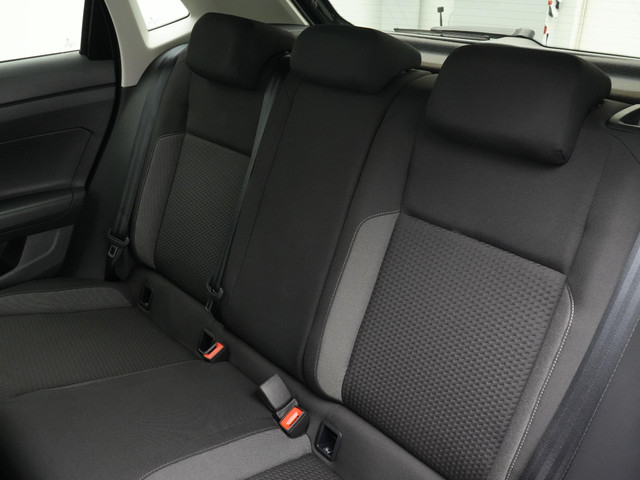 Volkswagen Polo 1.0 TSI 95 pk DSG Life Edition | Navigatie | Stoelverwarming | Parkeersensoren voor achter | Adaptive Cruise