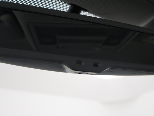 Volkswagen Polo 1.2 TSI 105 PK 5-DEURS GTI LOOK + TREKHAAK | 17 INCH | PRIVACY GLASS