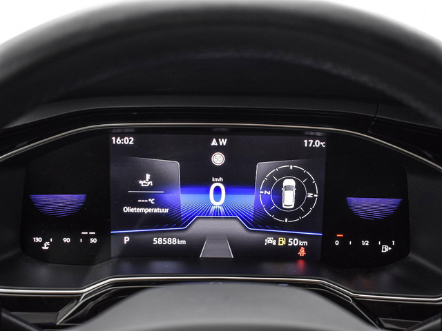 Volkswagen Polo 1.0 TSI 95PK DSG R-Line · Apple Android Car Play · Camera · Clima · Navigatie · Draadloos laden · Getint glas · Garantie t m 22-