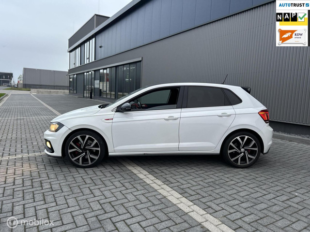 volkswagen-polo-2.0-tsi-gti-dsg-carplay-apk-