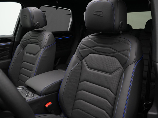 Volkswagen Touareg 3.0 TSi 462 pk tiptronic eHybrid 4MOTION | Panoramadak | Trekhaak | Puglia Leder | Nachtzicht | Head-Up Display | Geheugenstoele