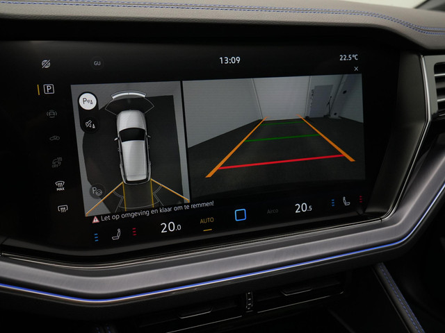 Volkswagen Touareg 3.0 TSi 462 pk tiptronic eHybrid 4MOTION | Panoramadak | Trekhaak | Puglia Leder | Nachtzicht | Head-Up Display | Geheugenstoele