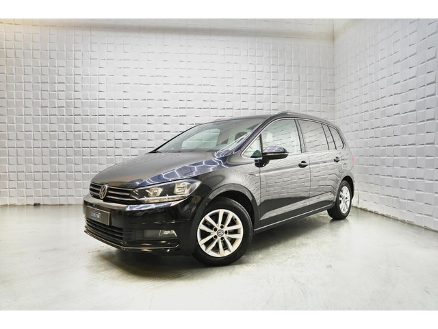 volkswagen-touran-1.4-tsi-highline-7-persoons-pdc-trekhaak