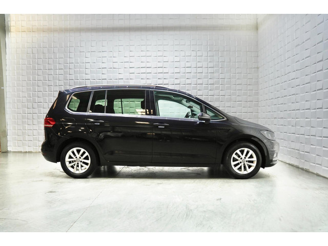 Volkswagen Touran 1.4 TSI Highline 7 PERSOONS PDC TREKHAAK