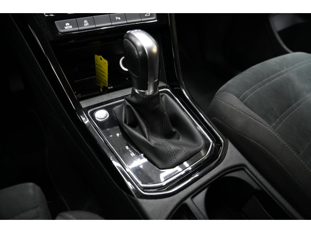 Volkswagen Touran 1.4 TSI Highline 7 PERSOONS PDC TREKHAAK