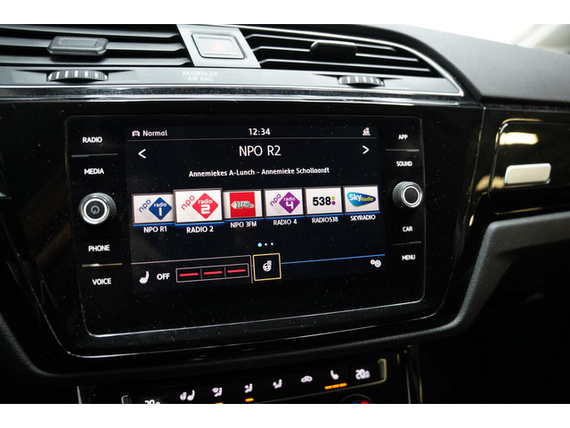 Volkswagen Touran 1.4 TSI Highline 7 PERSOONS PDC TREKHAAK