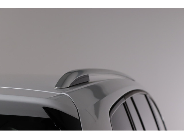 Volkswagen Touran 1.4 TSI Connected Series, R-line, 7-Persoons, Trekhaak, Apple Carplay Andriod auto, ACC,